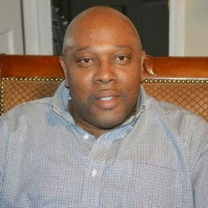 Meet your Posher, Avery